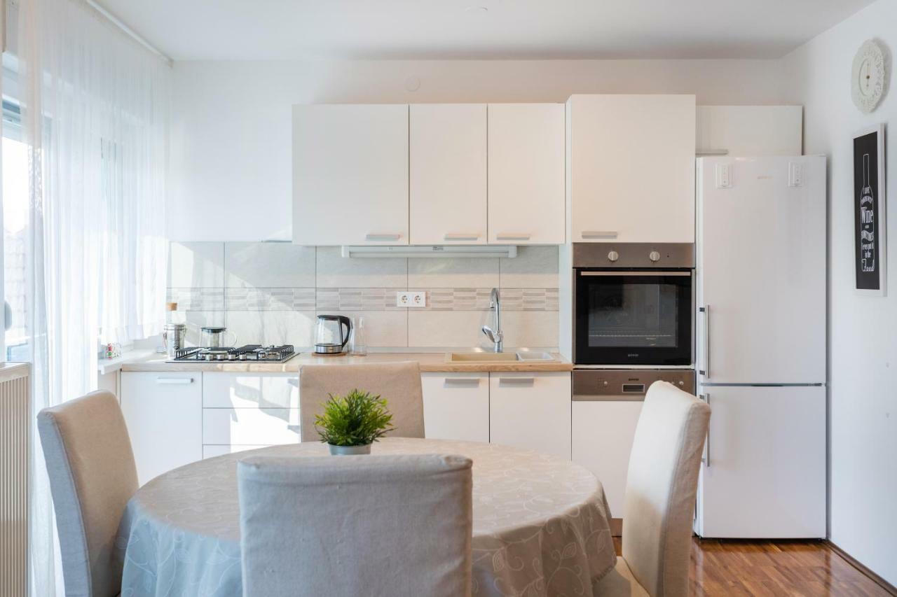 Spacious 2Bdr Apartment - Free Parking Zágráb Kültér fotó