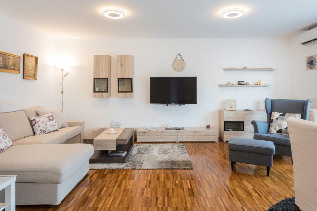 Spacious 2Bdr Apartment - Free Parking Zágráb Kültér fotó